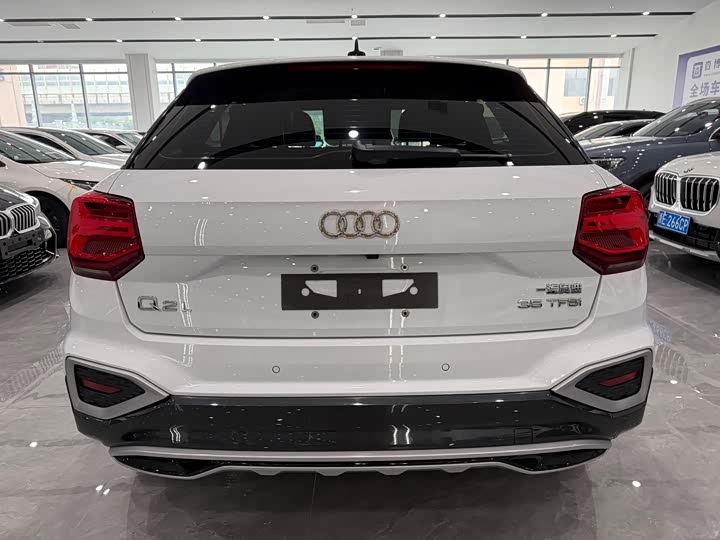 Audi Q2L, 2022 — фото 5 из 9