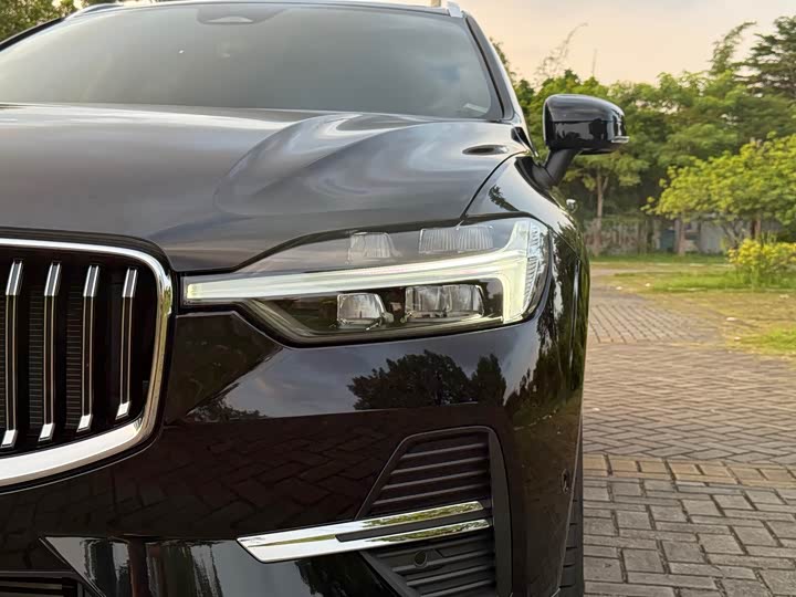 Volvo XC60 Hybrid, 2024 — фото 9 из 12