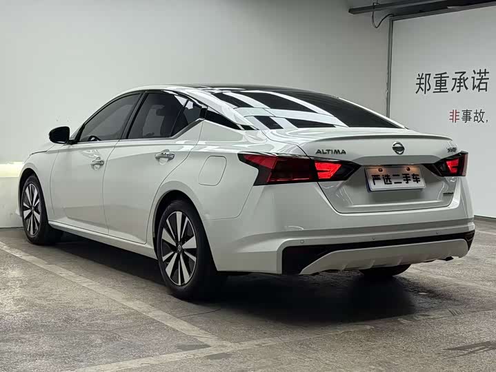 Nissan Teana, 2022 — фото 8 из 9