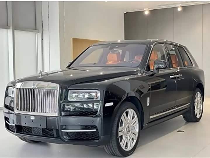 Rolls-Royce Cullinan, 2023 — купить в Перми под ключ