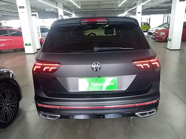 Volkswagen Tiguan L Pro, 2023 — фото 6 из 9
