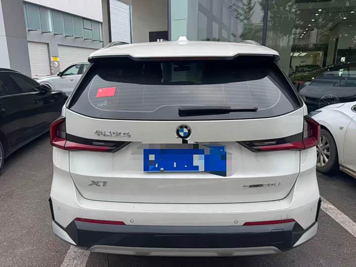 BMW X1, 2023 — фото 2 из 9