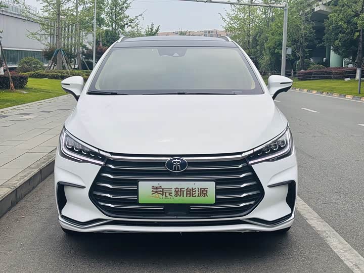 BYD Song Max Hybrid, 2022 — фото 2 из 9