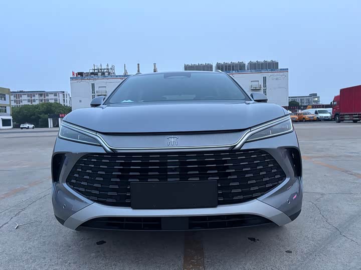 BYD Song L DM-i Hybrid, 2024 — фото 2 из 7