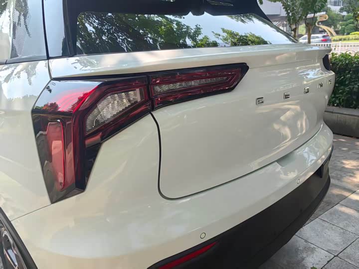 Geely Geometry E Firefly, 2024 — фото 9 из 9
