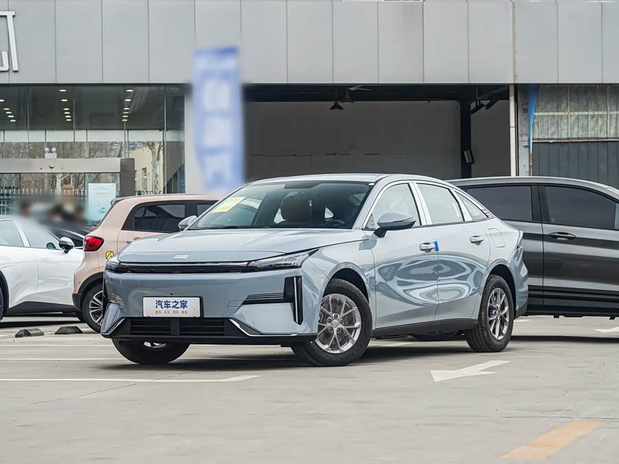 Geely Galaxy L6, 2026 — купить в Санкт-Петербурге под ключ