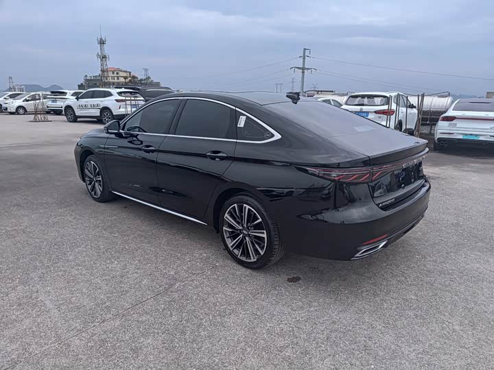 Chery Arrizo 8 Pro, 2025 — фото 7 из 9