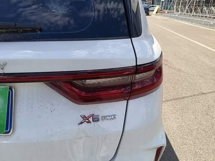 Geely Vision X6, 2022 — фото 8 из 9