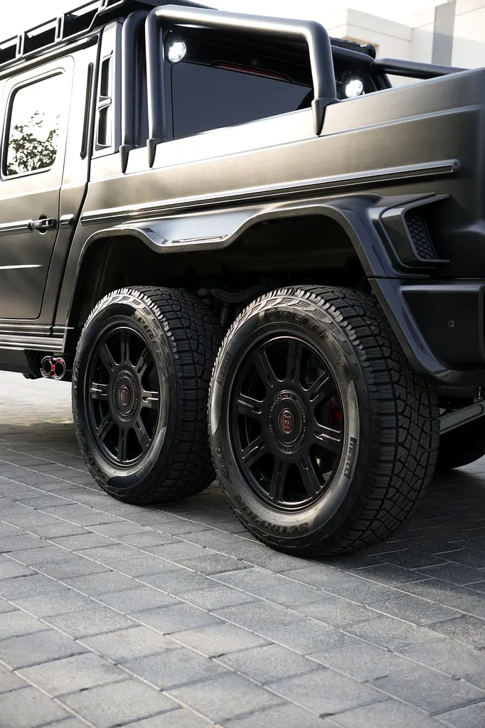 Mercedes-Benz G-Class Brabus, 2024 — фото 6 из 10