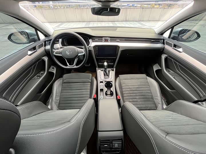 Volkswagen Passat Variant, 2022 — фото 7 из 9