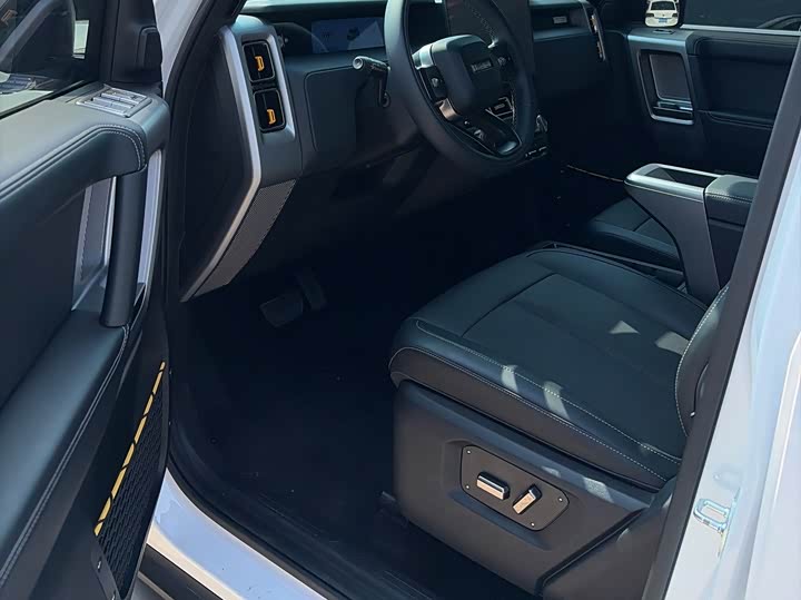 Chery iCar V23, 2025 — фото 8 из 9