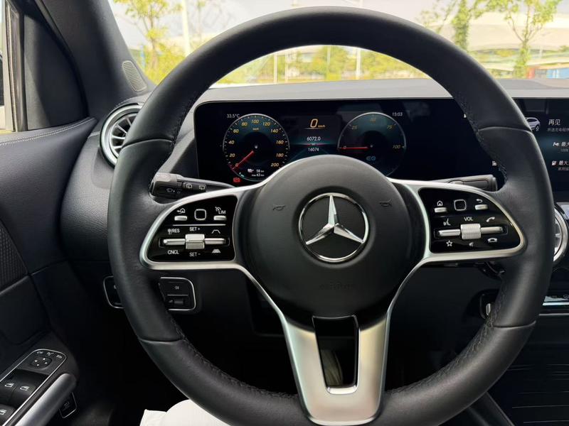 Mercedes-Benz EQA, 2024 — фото 7 из 10