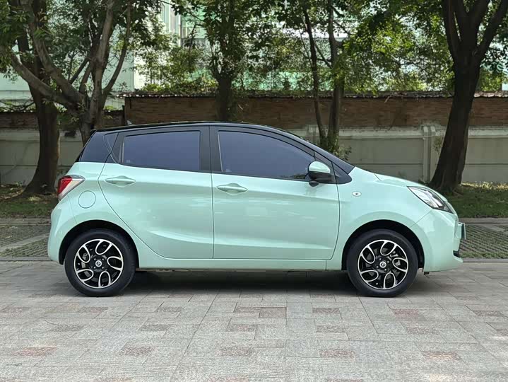 Changan BenBen E-Star, 2022 — фото 4 из 9