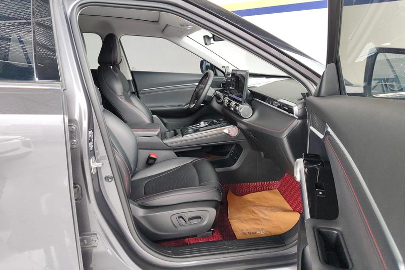 GAC Trumpchi Emkoo, 2022 — фото 8 из 11