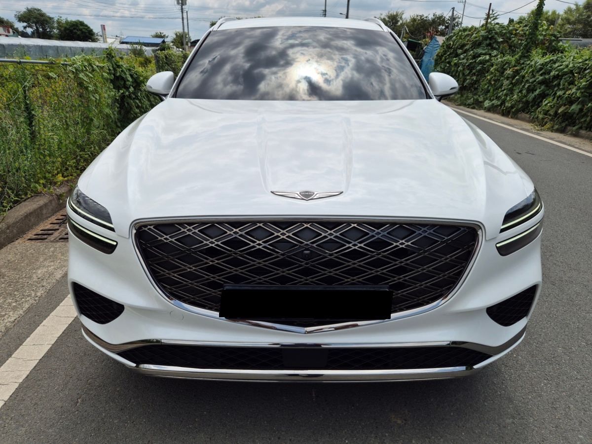 Genesis GV70, 2024 — фото 2 из 12