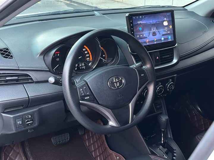 Toyota Yaris L Hatchback, 2022 — фото 7 из 9