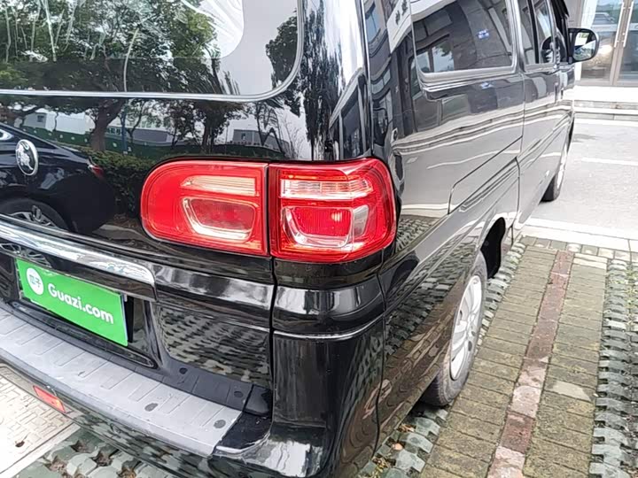 Dongfeng Forthing Lingzhi M5, 2023 — фото 8 из 9