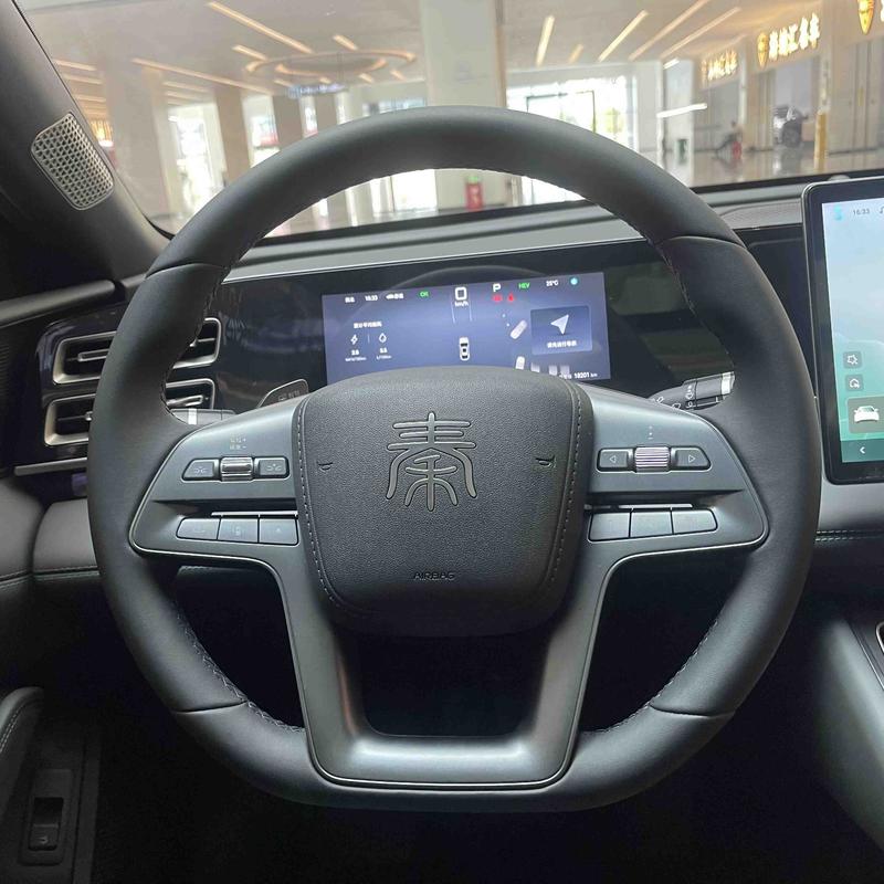 BYD Qin L, 2025 — фото 8 из 12
