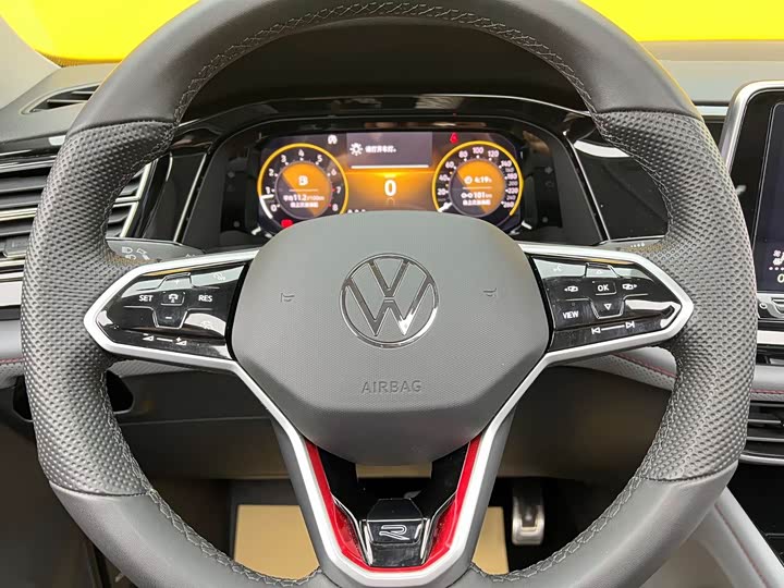 Volkswagen Teramont X, 2024 — фото 8 из 9