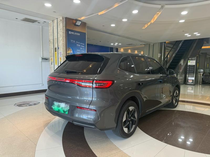 Geely Galaxy E5, 2024 — фото 6 из 11