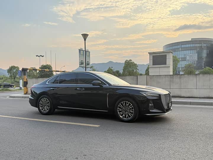 Hongqi H5, 2023 — фото 2 из 9