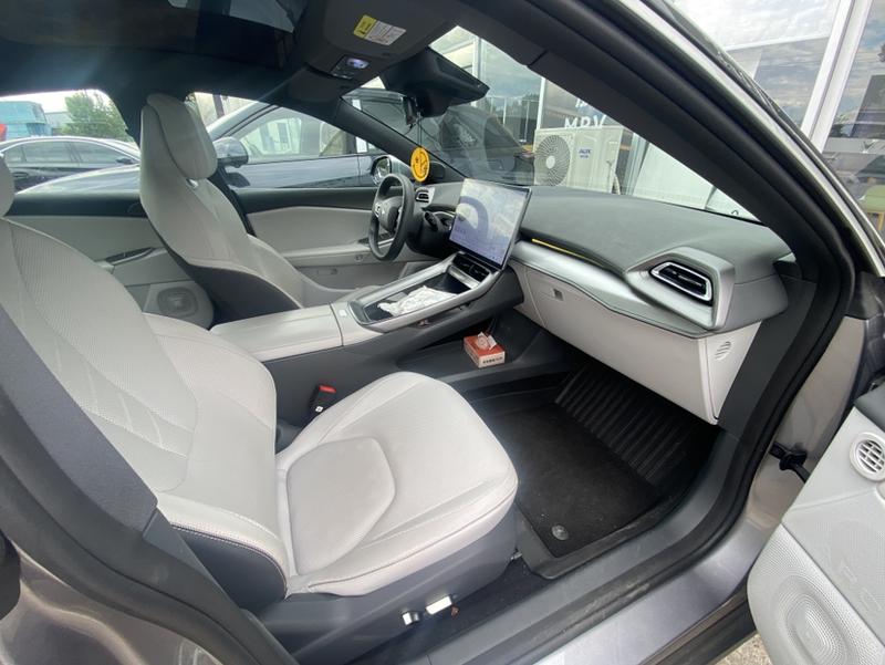 BAIC Arcfox Alpha S5, 2025 — фото 10 из 12