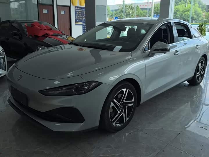 Roewe D7, 2023 — купить в Калуге под ключ