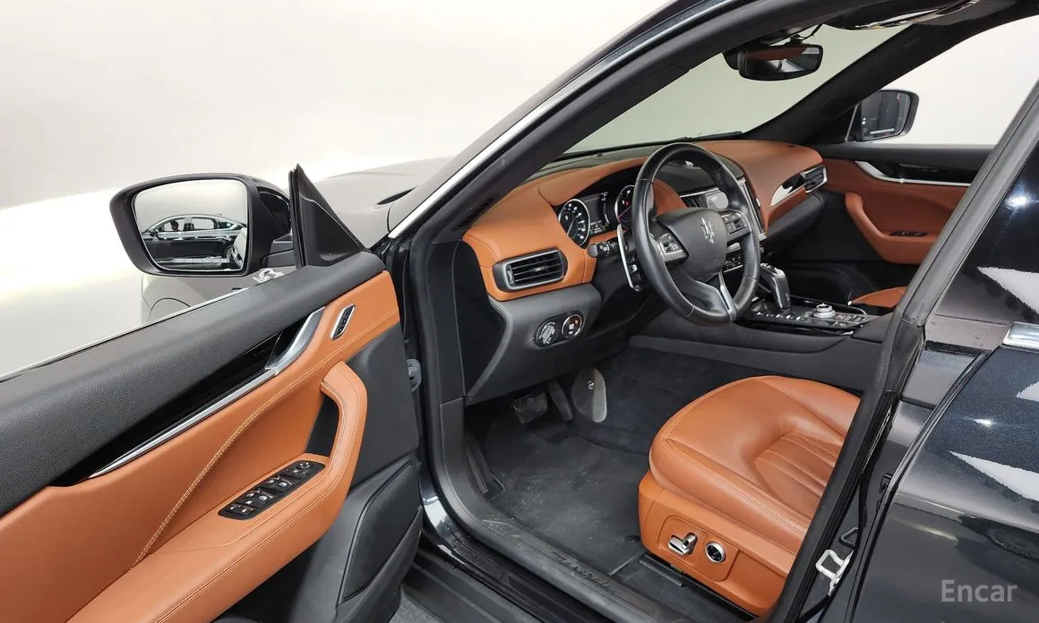 Maserati Levante, 2021 — фото 10 из 12
