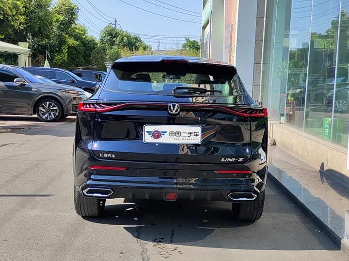 Changan UNI-Z Hybrid, 2026 — фото 5 из 9