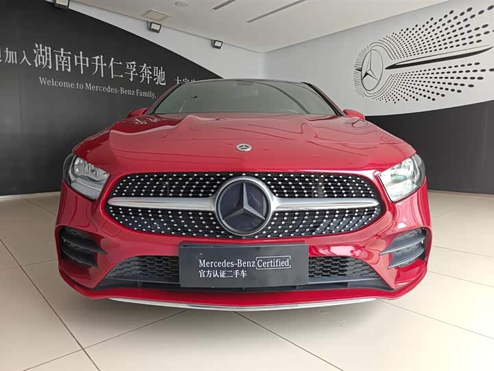 Mercedes-Benz A-Class, 2022 — фото 2 из 9