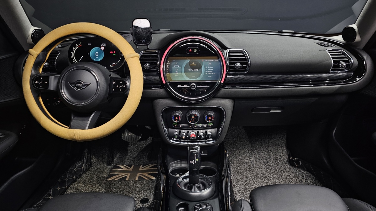 Mini Clubman, 2022 — фото 6 из 12