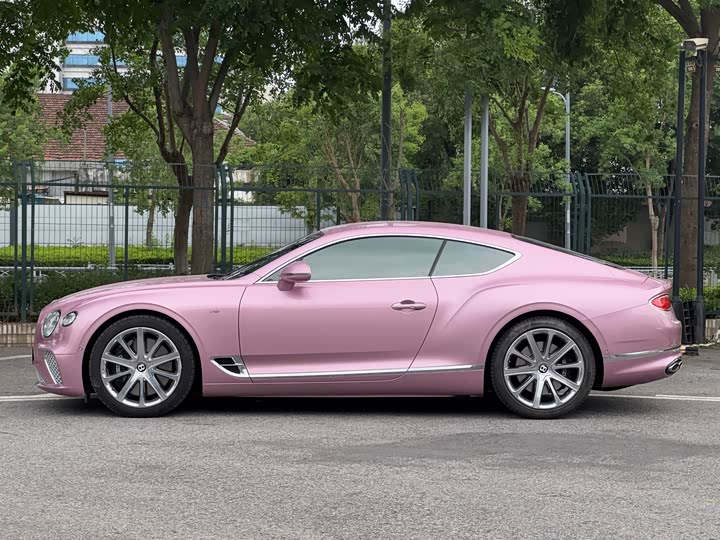 Bentley Continental GT, 2022 — фото 7 из 9