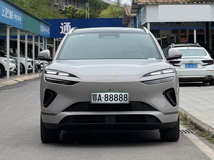 BYD Sea Lion 06 Hybrid/EV, 2025 — фото 2 из 9