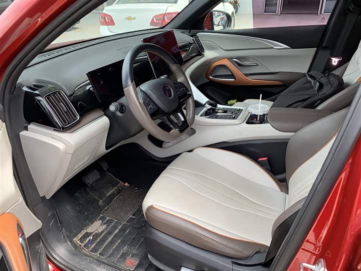 BYD Song Pro Hybrid, 2022 — фото 4 из 9