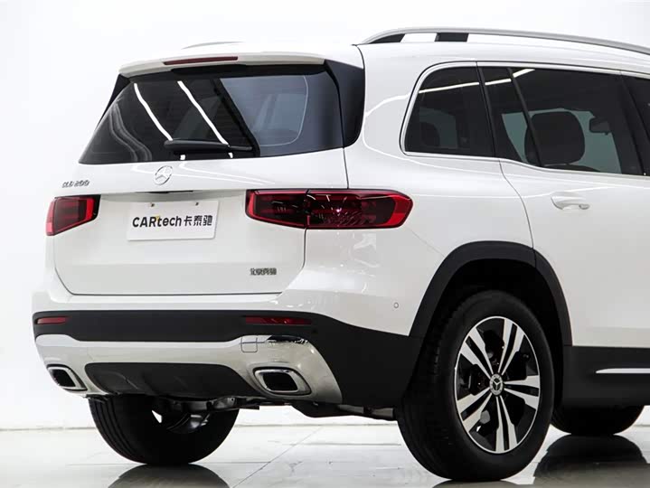 Mercedes-Benz GLB-Class, 2023 — фото 8 из 9
