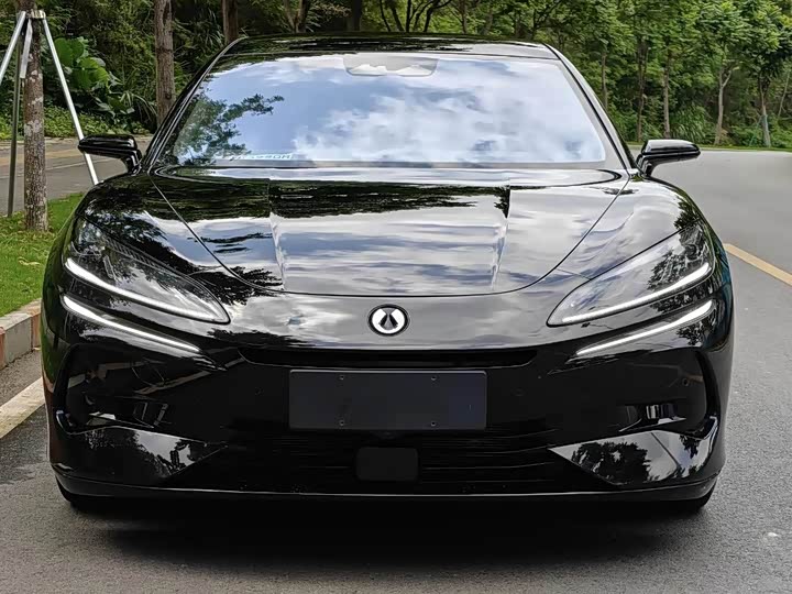 Denza Z9GT, 2024 — фото 4 из 9