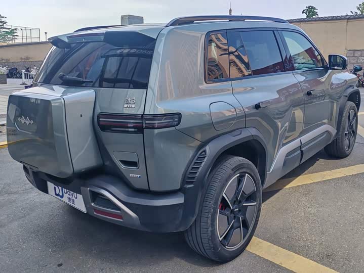 BYD FangChengBao Titanium 3 (Tai 3), 2025 — фото 4 из 9