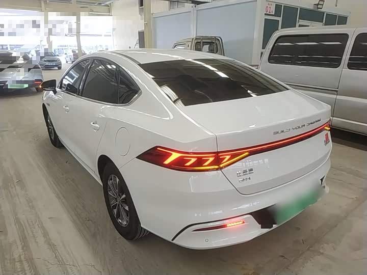 BYD Qin Plus, 2025 — фото 5 из 9
