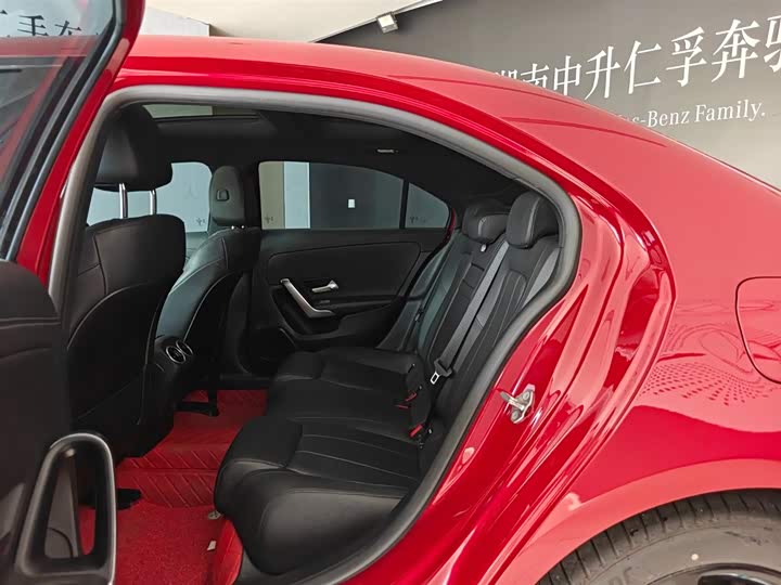 Mercedes-Benz A-Class, 2022 — фото 9 из 9