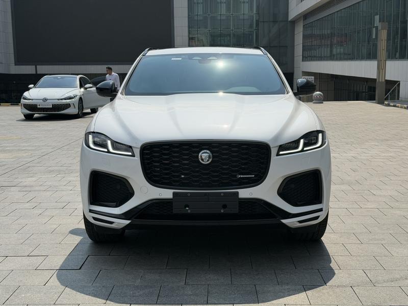 Jaguar F-Pace, 2024 — фото 2 из 12