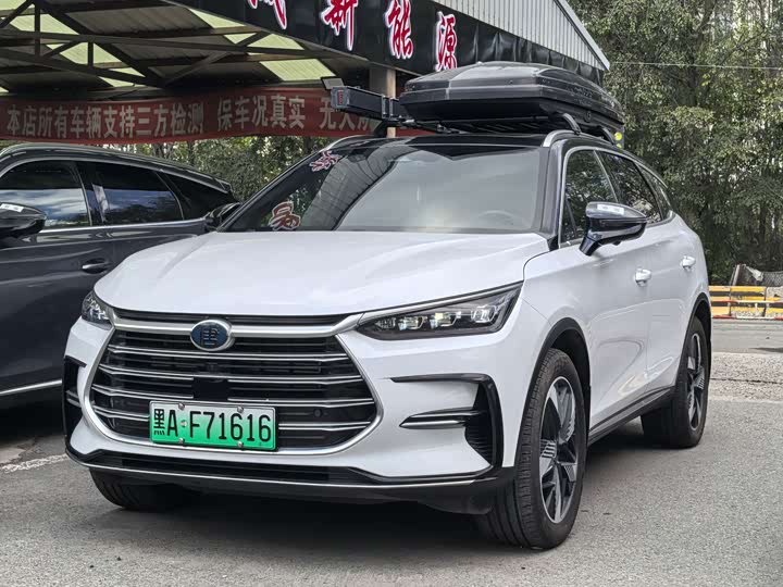 BYD Tang Hybrid/EV, 2023 — фото 2 из 9