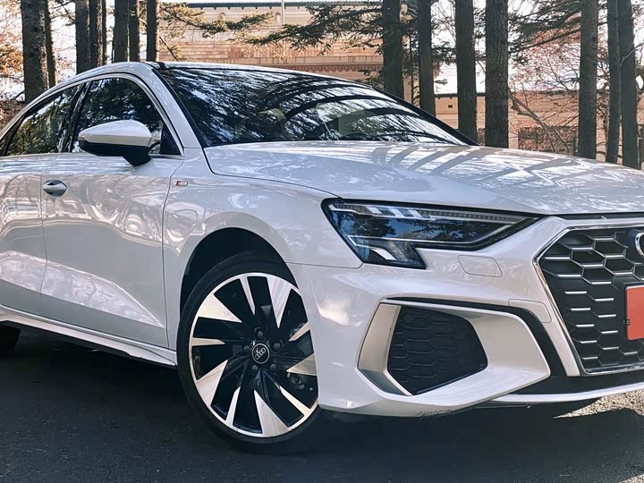 Audi A3, 2023 — фото 4 из 9