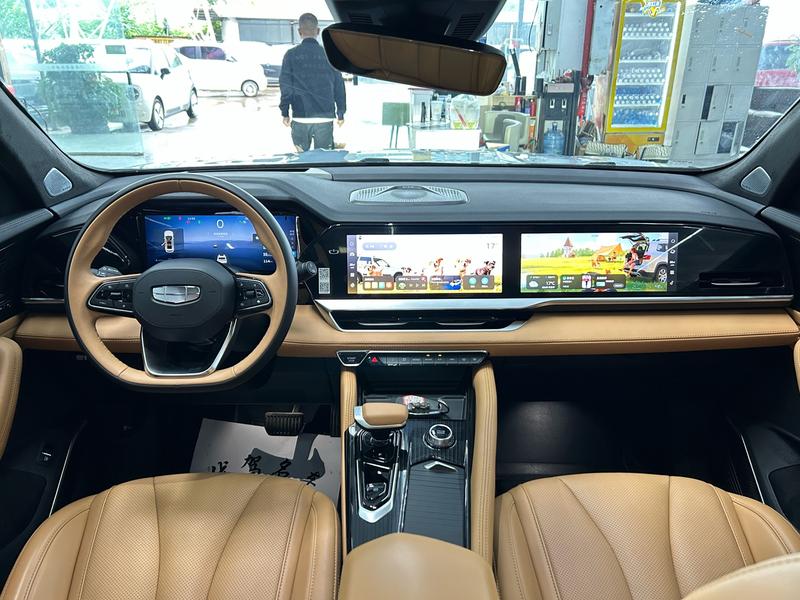 Geely Monjaro L Hybrid, 2023 — фото 7 из 10