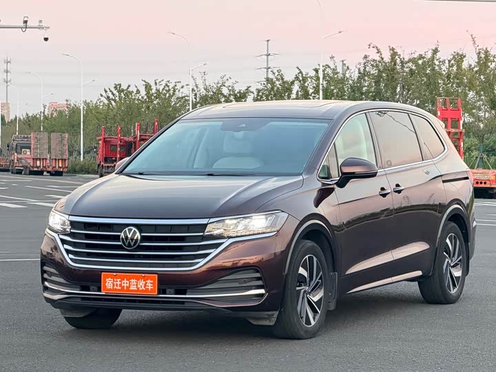 Volkswagen Viloran, 2023 — купить в Санкт-Петербурге под ключ