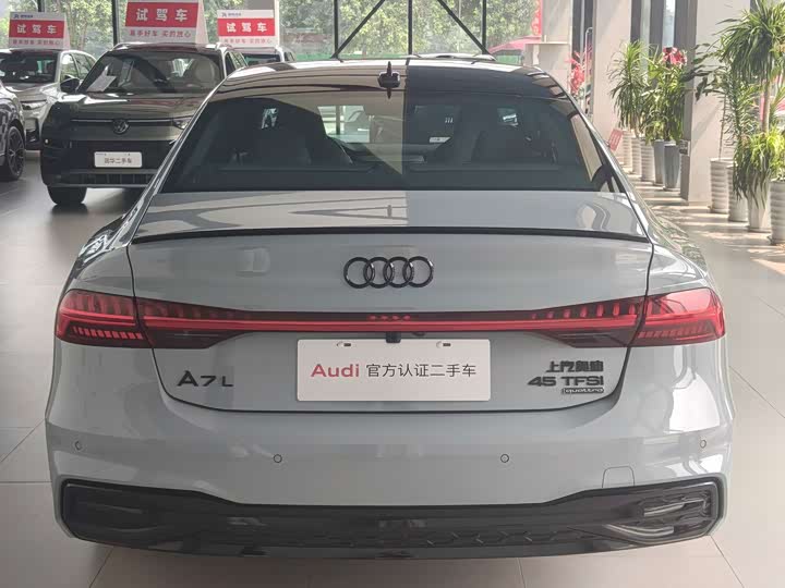 Audi A7L, 2025 — фото 4 из 9