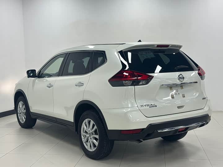 Nissan X-Trail, 2023 — фото 7 из 9