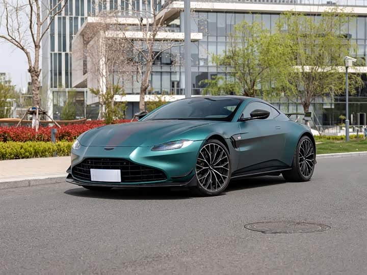 Aston Martin V8 Vantage, 2022 — купить в Уфе под ключ