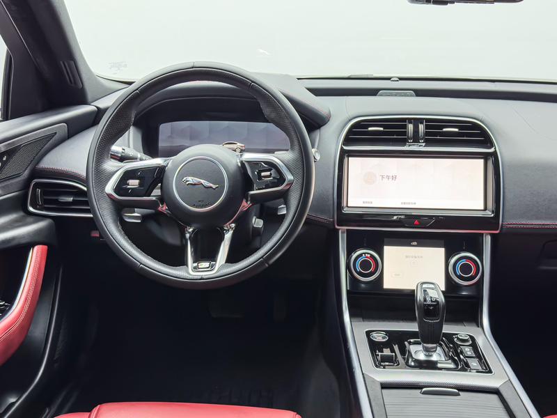 Jaguar XE L, 2022 — фото 10 из 12