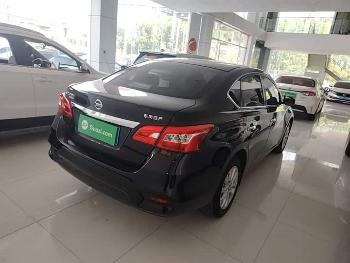 Nissan Sylphy, 2023 — фото 7 из 9