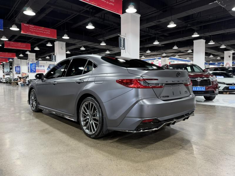 Toyota Camry, 2024 — фото 4 из 12